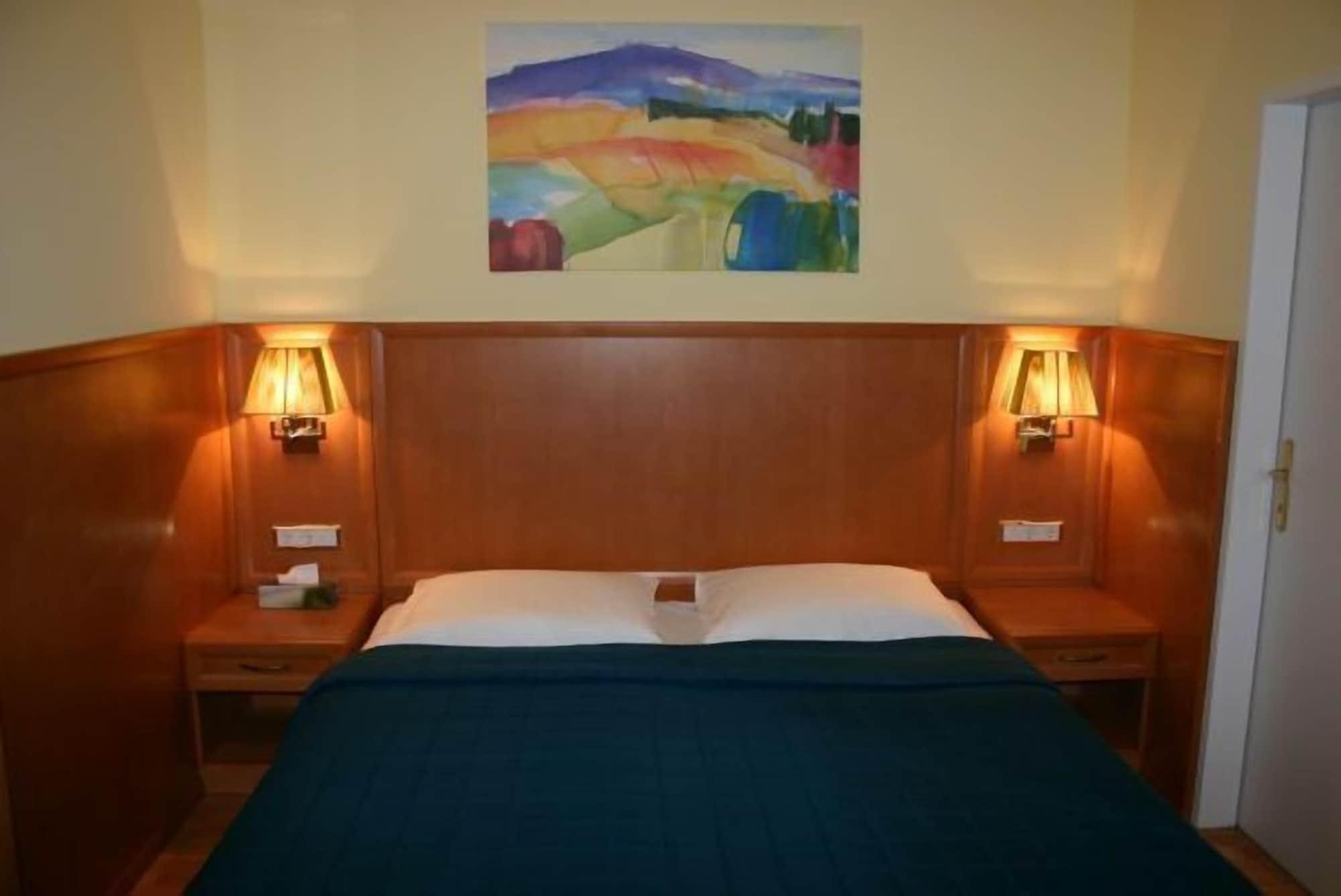 Hotel Corvinus Vienna - Newly Renovated Екстериор снимка